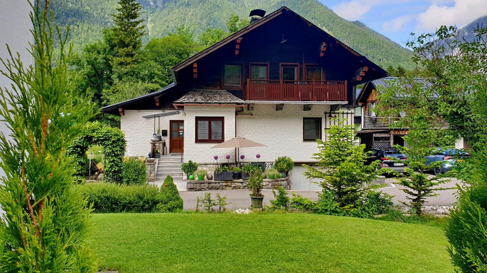 Haus Alpenblick Apartment โอเบอร์ทราวน์ ภายนอก รูปภาพ